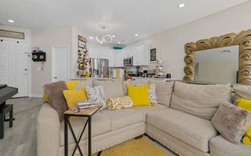 965 Caminito Estrella, Chula Vista, CA 91910-7854
