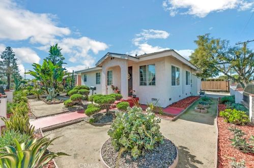 2295 Fashion Ave, Long Beach, CA 90810-3538