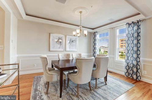 12158 Chancery Sta Cir, Herndon VA 20190-5803 exterior