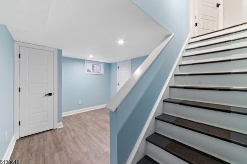 8 Mary Ln, Fanwood NJ  07023-1009 exterior