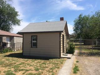 730 Oregon St, Ontario, OR 97914-3638