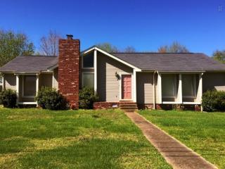 1052 Morgan St, Pulaski TN  38478-4609 exterior