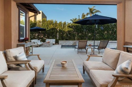1639 Brady Cir, Carlsbad CA  92008-2574 exterior