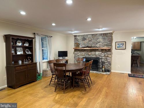 6319 Page Valley Rd, Richmond National Battlefiel VA  22835-7612 exterior