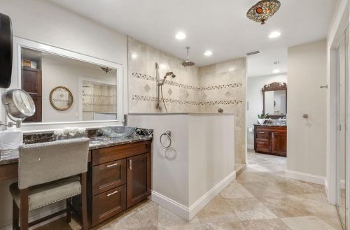 1135 Wisper Run Ct, Lutz FL  33558-5185 exterior