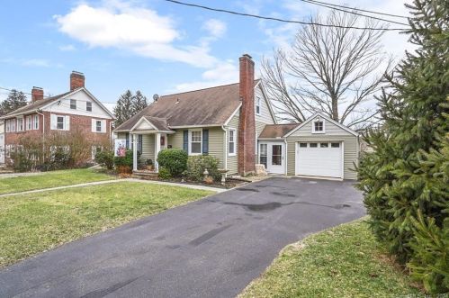 100 Grove St, Northville, CT 06776-3633