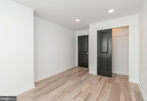 1319 Mckean St, Philadelphia PA  19148-2219 exterior