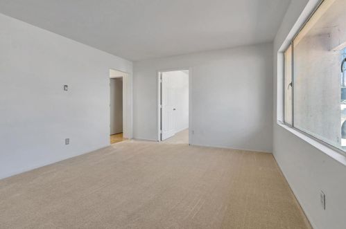 1290 Hoffman Ln, Campbell, CA 95008-6710
