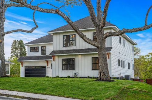 4400 58th St, Minneapolis, MN 55424-1621
