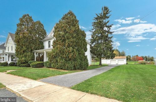121 Forrest Ave, Shrewsbury, PA 17361-1600
