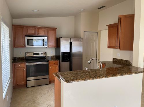 2162 Newport Isles Blvd, Fort Pierce, FL 34953-4581
