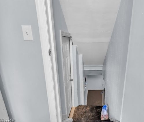 7 Tiffany Blvd, Newark NJ  07104-2415 exterior