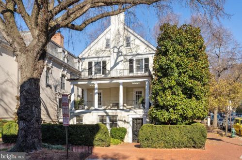 1600 30th St, Washington, DC 20007-3702