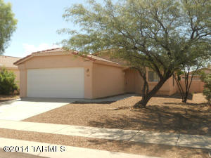 8117 Kearny Dr, Tucson, AZ 85743-1154