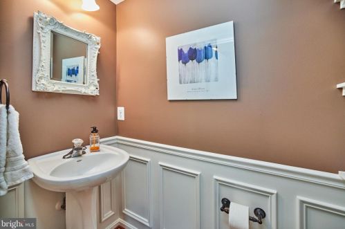 15120 Lilywood Ln, Haymarket VA  20169-6248 exterior