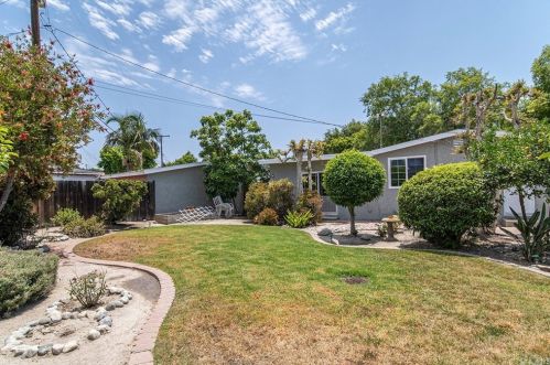 6041 Benmore St, Long Beach CA  90815-1408 exterior
