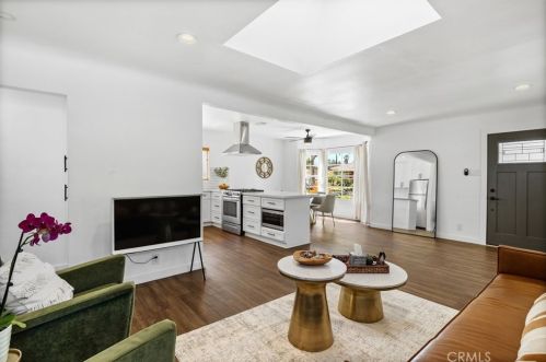 3508 Olive Ave, Long Beach CA  90807-4644 exterior