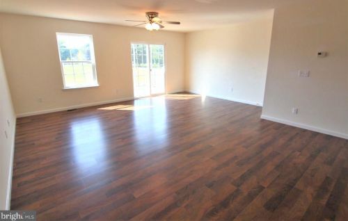 49 Bay Hill Ln, Magnolia DE  19962-1284 exterior