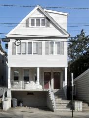 380 Avenue A, Bayonne, NJ 07002-1410