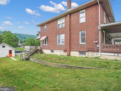 480 Columbia St, Schuylkill Haven PA  17972-2006 exterior