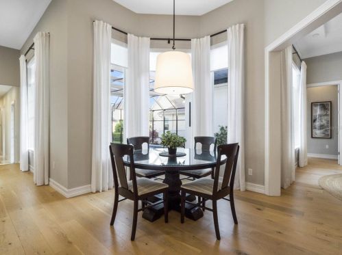 1070 Nash Dr, Kissimmee FL  34747-4319 exterior