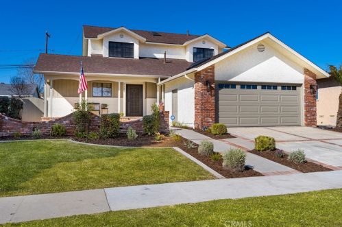 2257 Knoxville Ave, Long Beach, CA 90815-2341