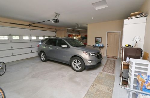 1411 Karnis Dr, Alex MN  56308-5178 exterior