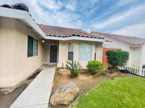 1205 Crater Ave, Modesto, CA 95351-7311