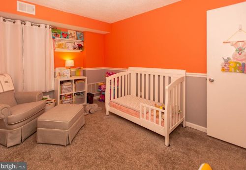 103 Riversedge Dr, Norristown PA  19403-3718 exterior