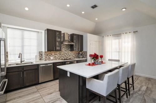 1403 Greenbriar Dr, Allen TX  75013-2934 exterior