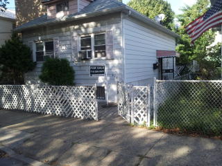 615 89th St, Brooklyn, NY 11236-3439