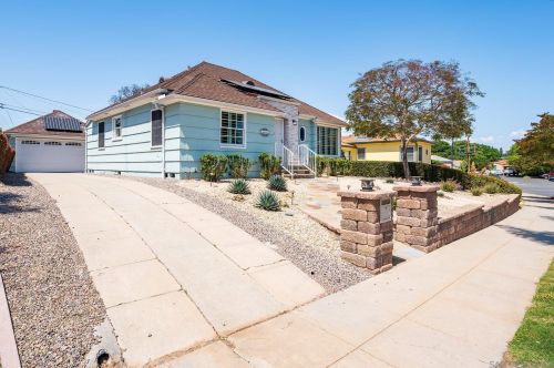 6650 Shannon Ave, San Diego, CA 92115-4201