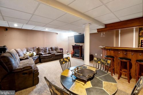 205 Beech Ln, Swedesboro NJ  08085-4033 exterior