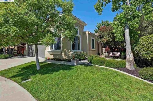 32 Bormio Ct, Danville, CA 94526-1965