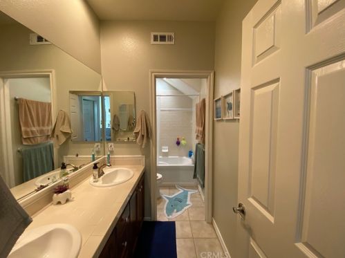 34 Juneberry, Irvine CA  92606-4503 exterior