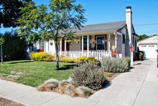 220 Douglas Ave, Salinas, CA 93906-3208