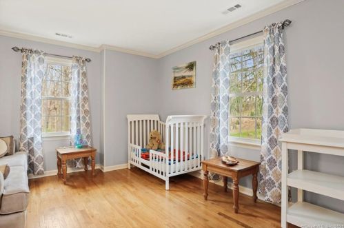 111 Little Brook Rd, New Canaan CT  06840-4917 exterior