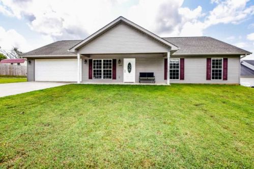 6322 Oris Miller Rd, Maryville, TN 37801-1039