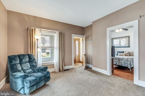 209 Moore Ave, New Castle, DE 19720-3558