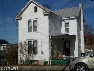 105 Garfield St, Lees Cross Roads, PA 17257-1905