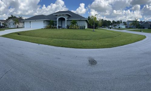 2001 Grant Ave, Fort Pierce, FL 34953-1034