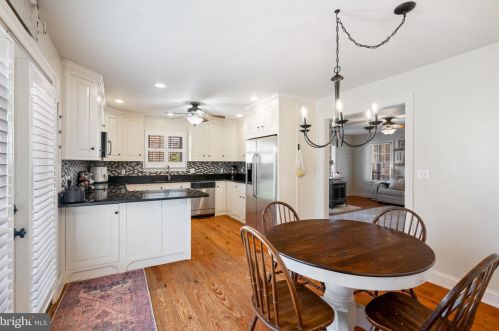 7518 Gold Dale Rd, Locust Grove VA  22508-2907 exterior