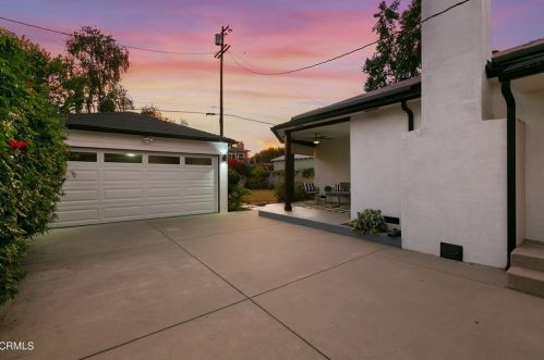 5301 Norwich Ave, Van Nuys CA 91411-3634 exterior