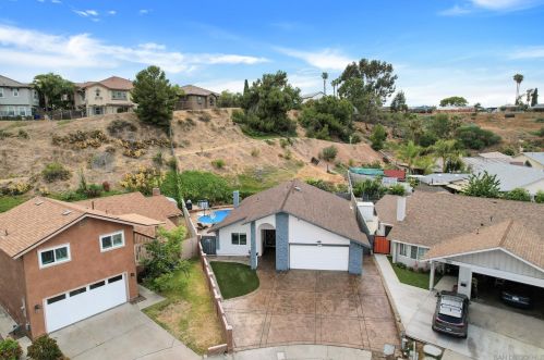 8320 Parkbrook St, San Diego, CA 92114-7732