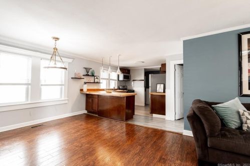 53 Grant St, Milford CT 06460-5310 exterior