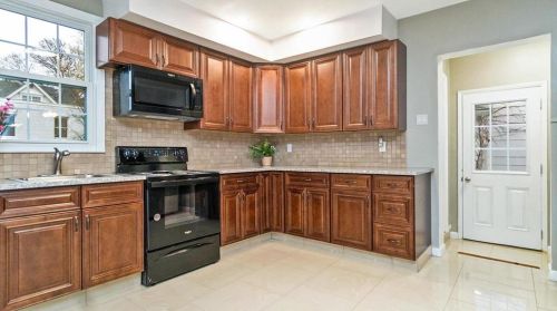 407 Walnut St, Catasauqua PA  18032-1704 exterior