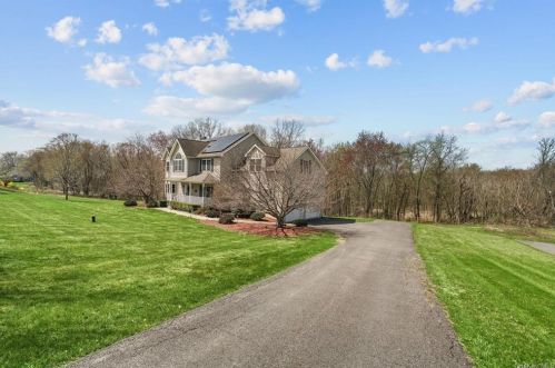 104 Dejong Ct, Montgomery NY  12549-1874 exterior