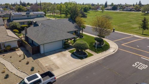 1712 Abby Pl, Manteca, CA 95336-6251