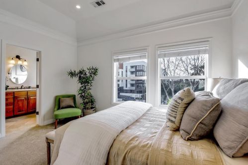 876 Winchester Blvd, San Jose CA 95128-3762 exterior