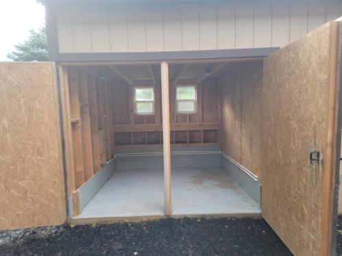 1930 Upper Vly Dr, West Jefferson OH  43162-9542 exterior